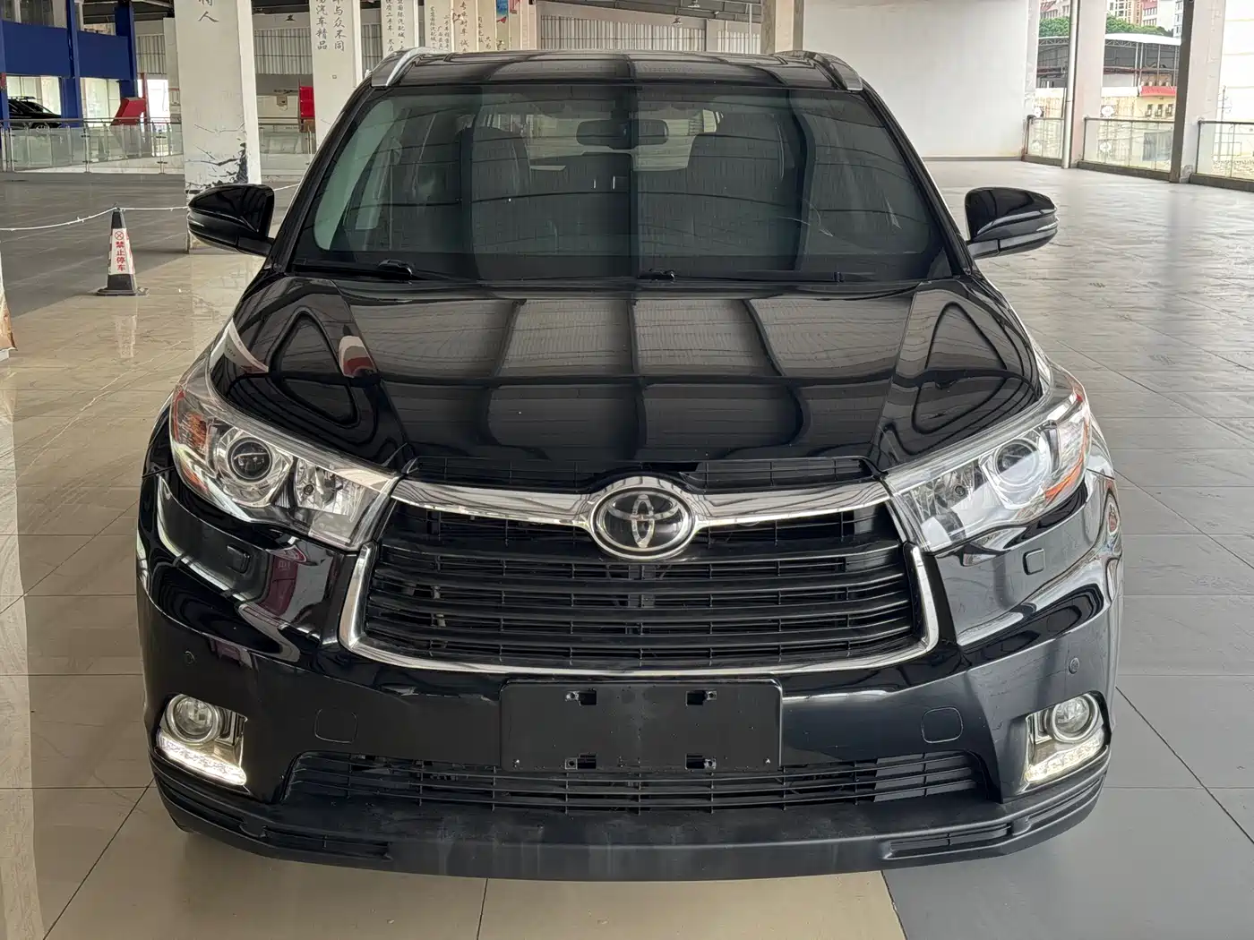 Toyota Highlander 2015 2.0T AWD Ultimate Edition 7-seater фото 2