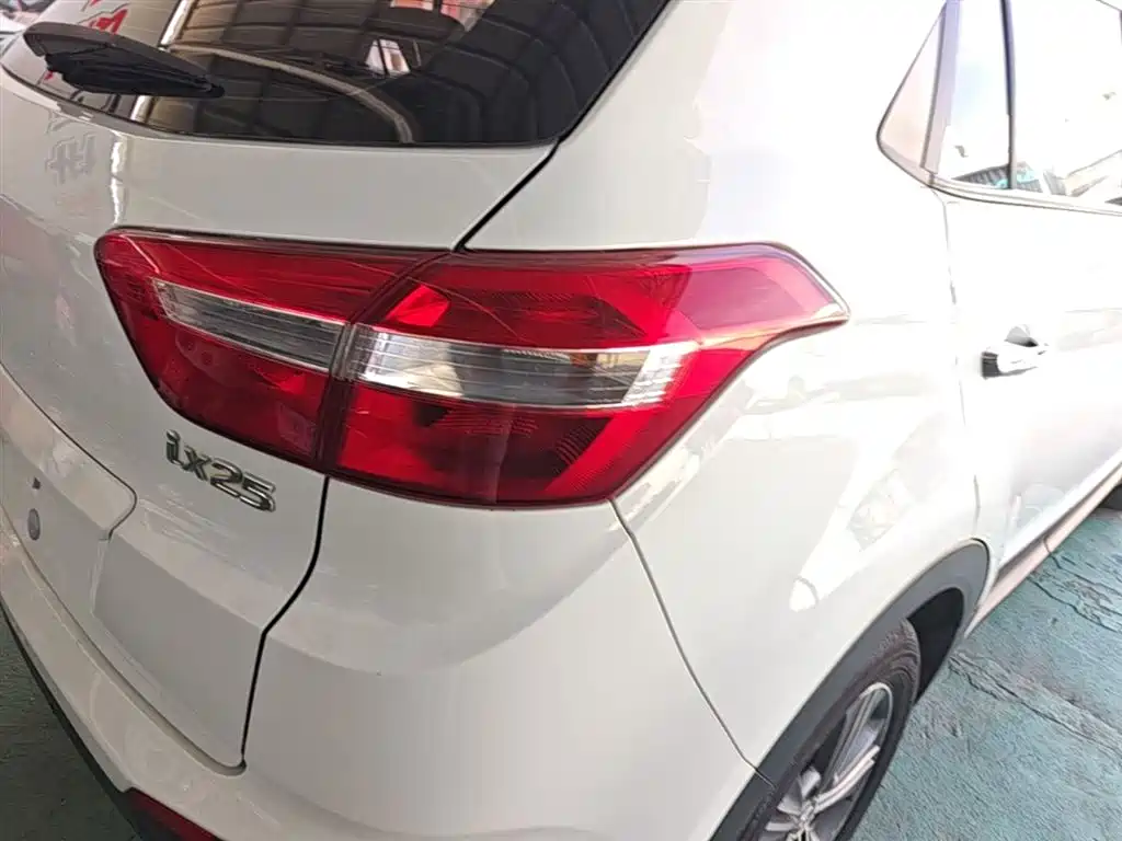 Hyundai Beijing Hyundai ix25 2015 1.6L Automatic 2WD Smart GLS фото 8