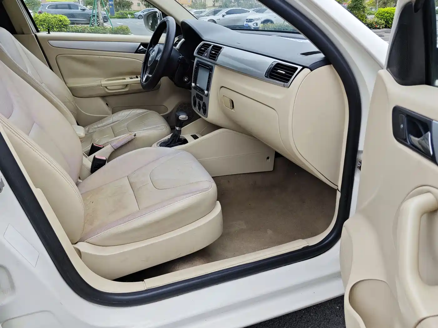 Volkswagen Bora 2011 1.4T AT Sportline фото 17