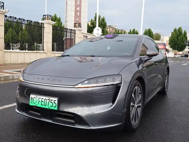 Zhijie Luxeed R7 2025