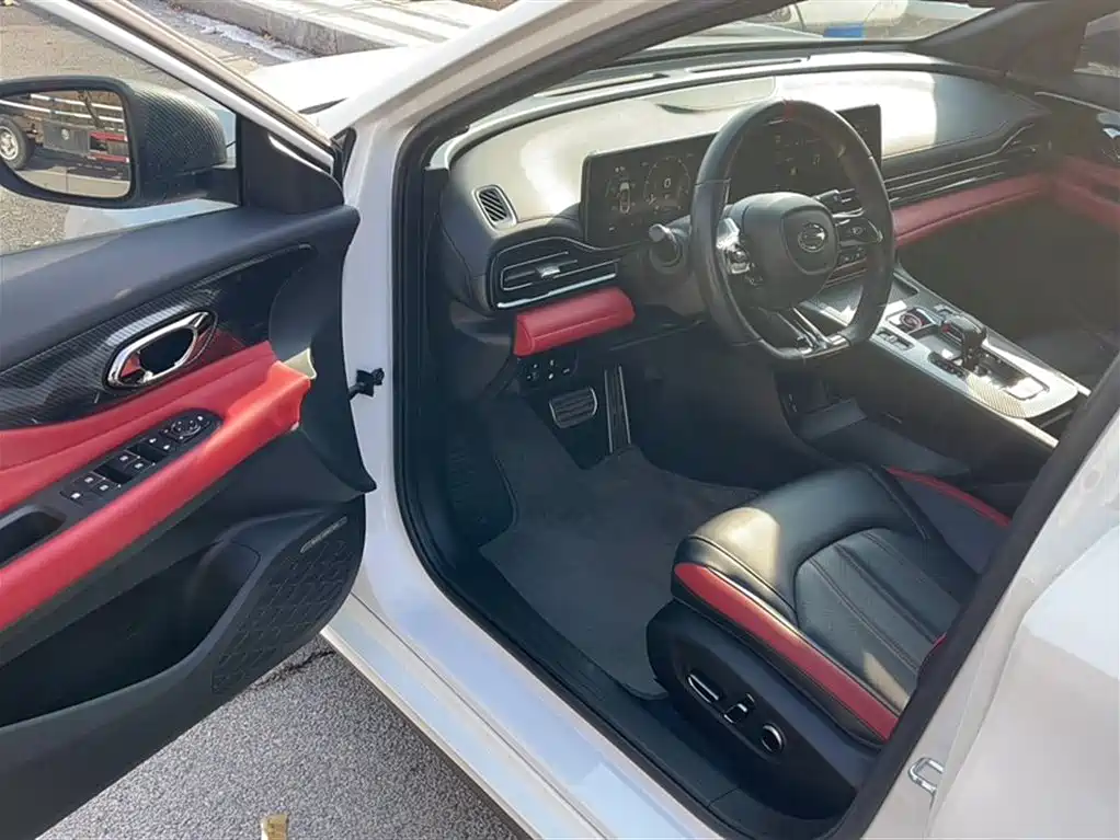 GAC Trumpchi Trumpchi Emkoo 2021 270T DCT J16 Edition фото 6