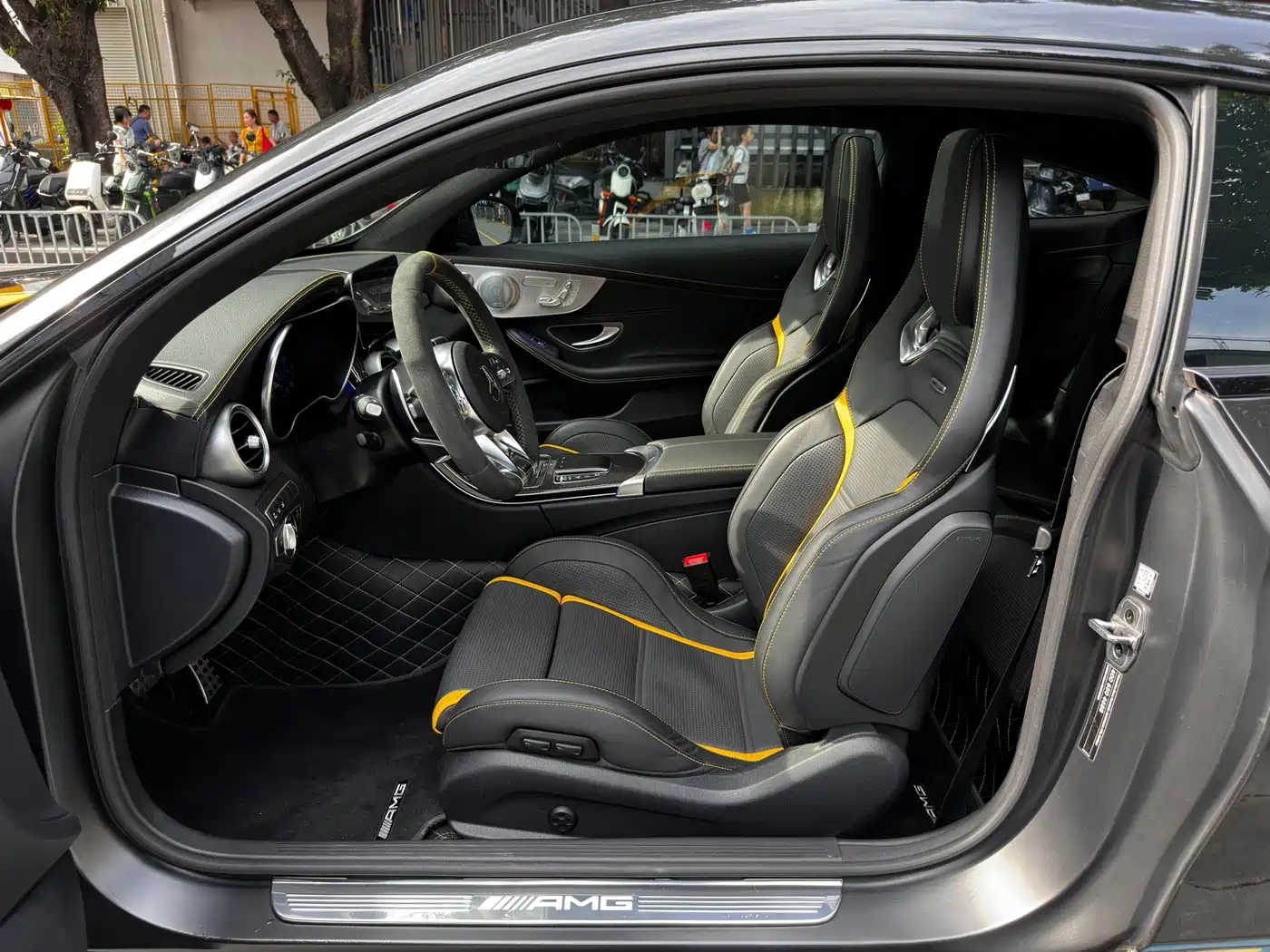 Фото 5 - Mercedes-Benz C-Class AMG