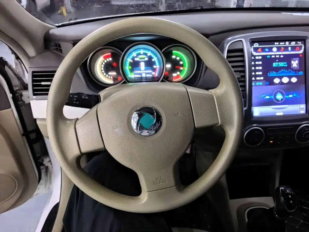 Dongfeng Junfeng E11K 2020 2019 Standard Edition