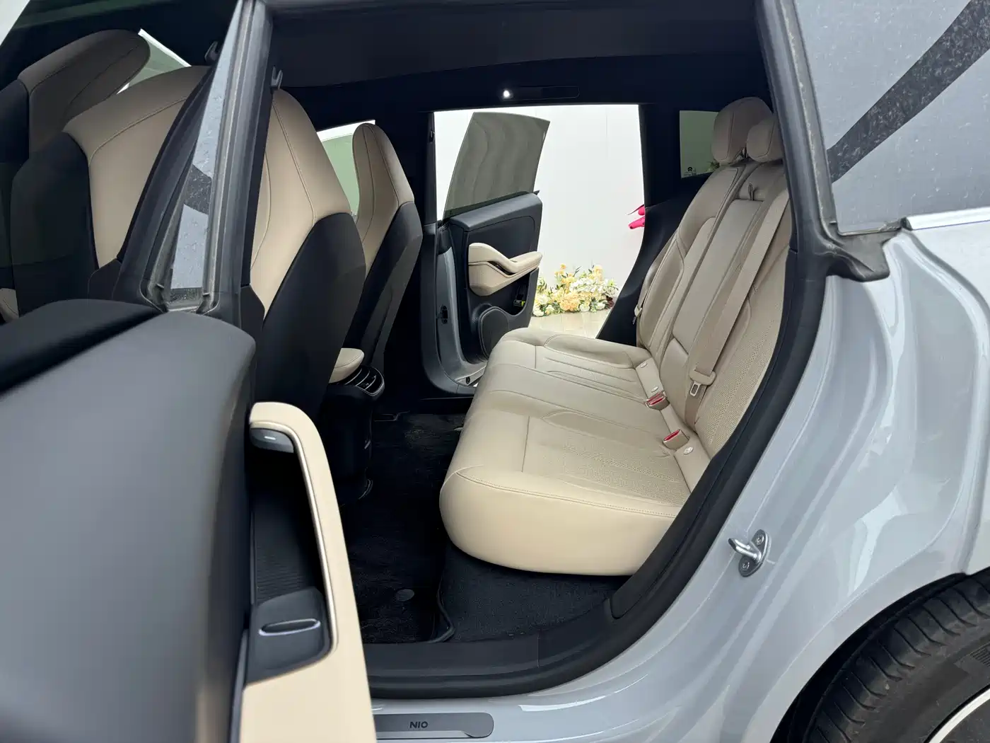 NIO NIO ET5T