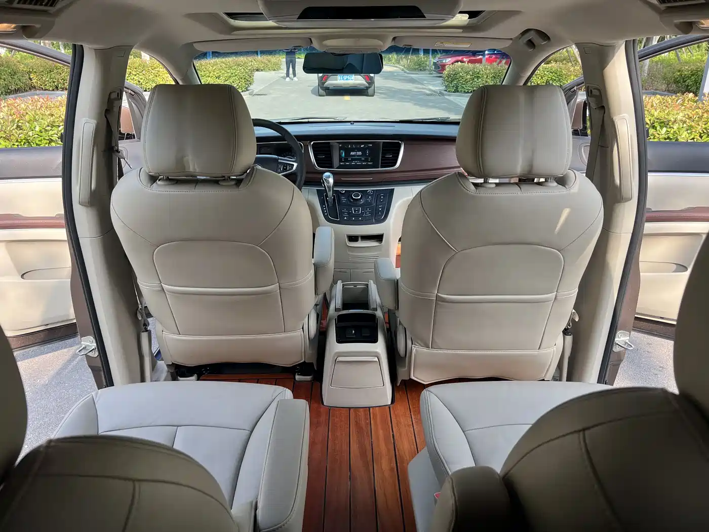 Buick GL8 2018 28T Luxury Model China VI фото 17