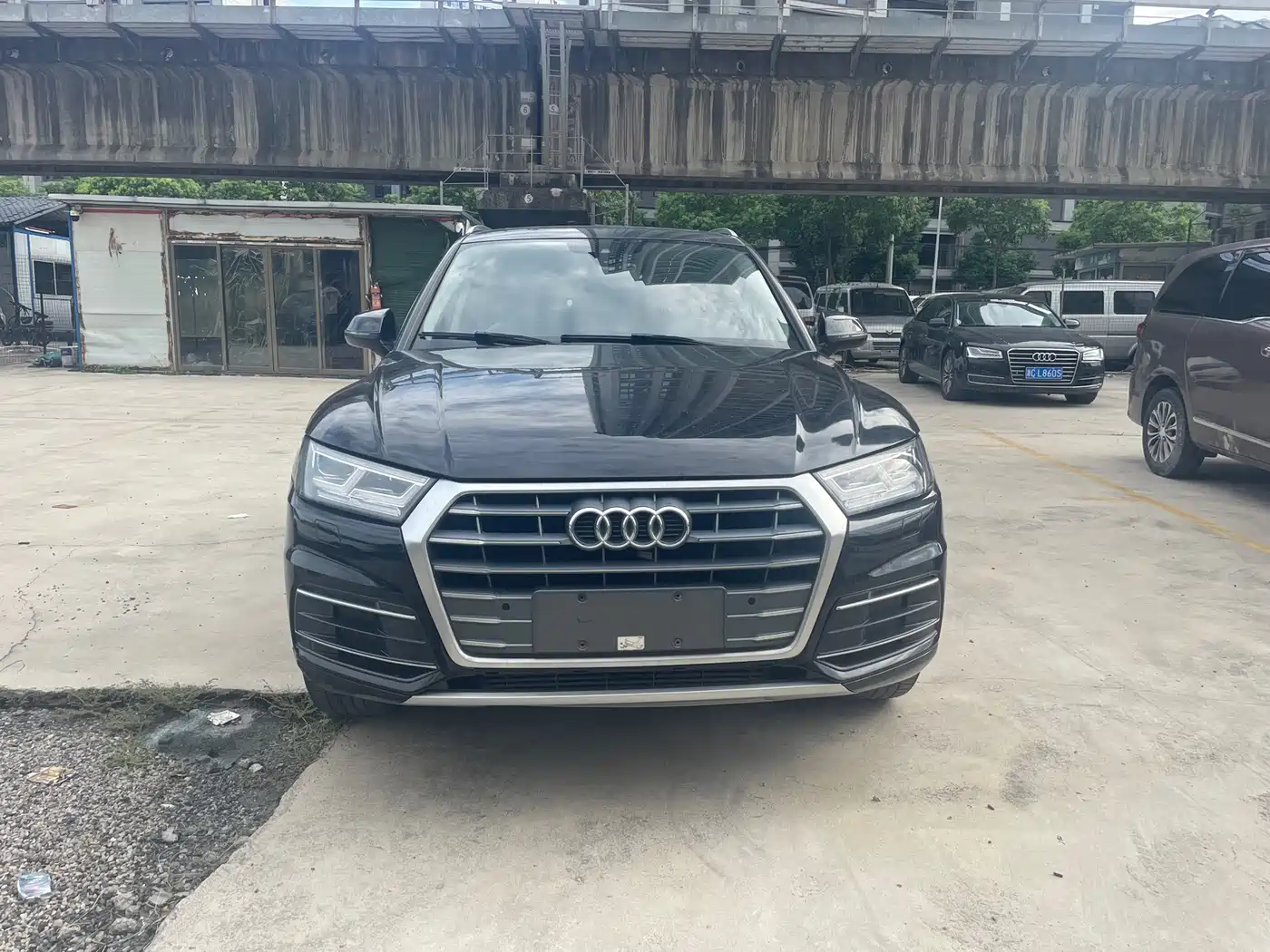 Фото 2 - Audi Q5L
