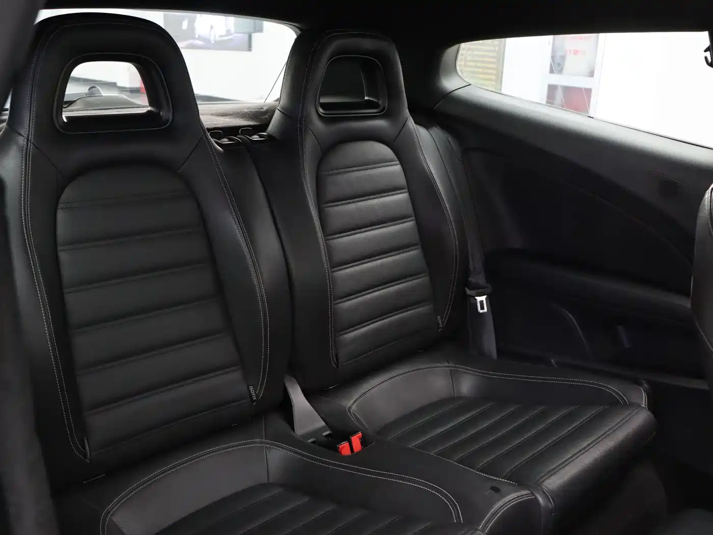 Volkswagen Scirocco 2013 2.0TSI Million Mile Edition фото 25