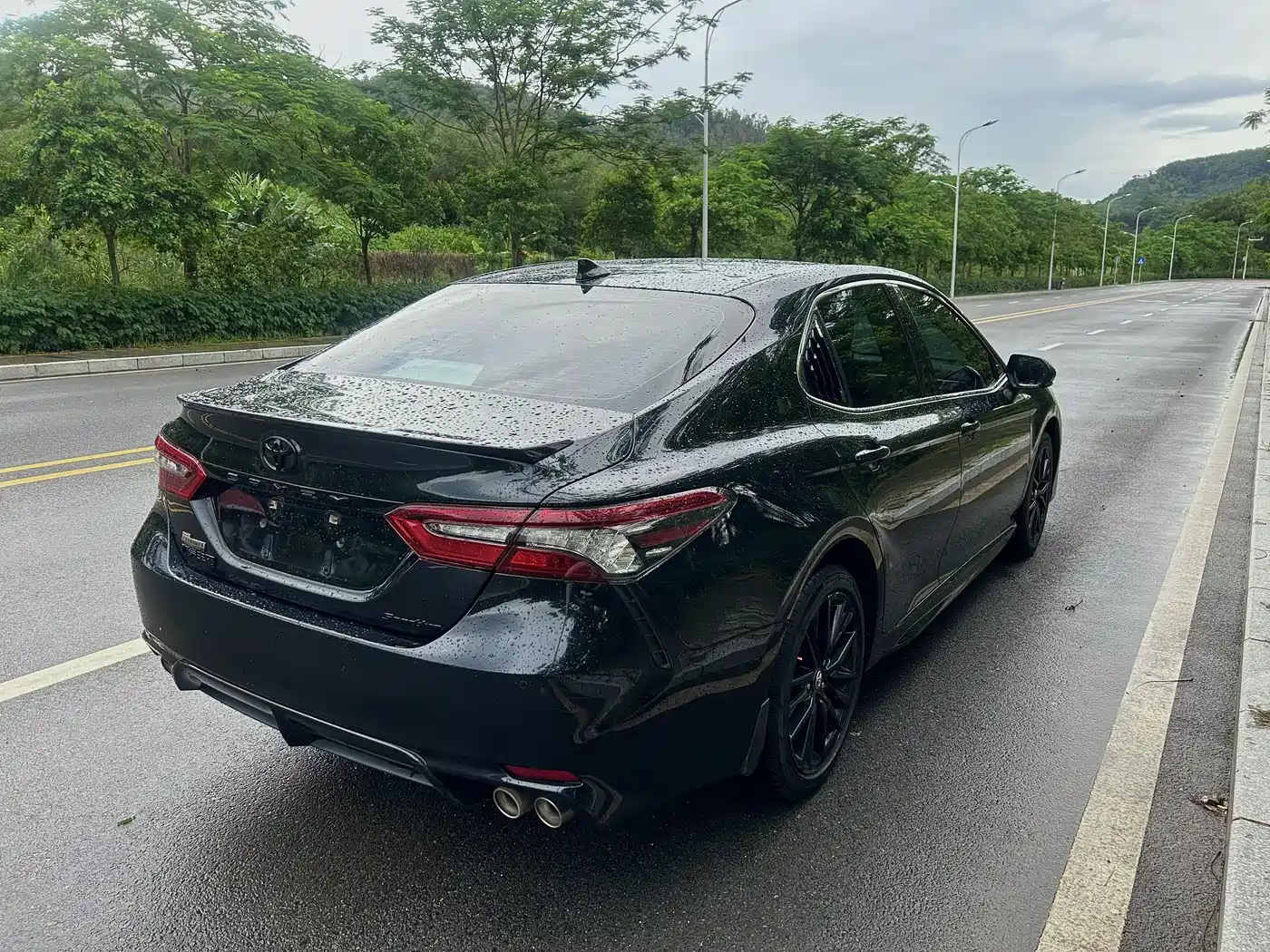 Toyota Camry 2023 2.0S Knight Edition фото 6