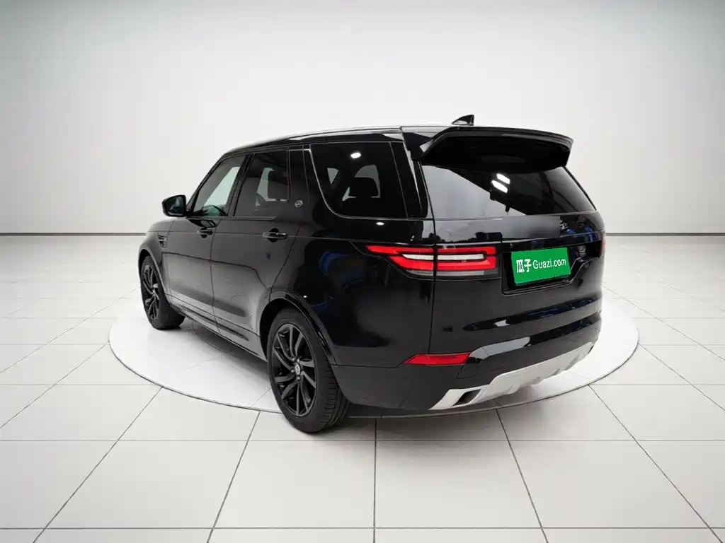 Photo 4 - Land Rover Discovery