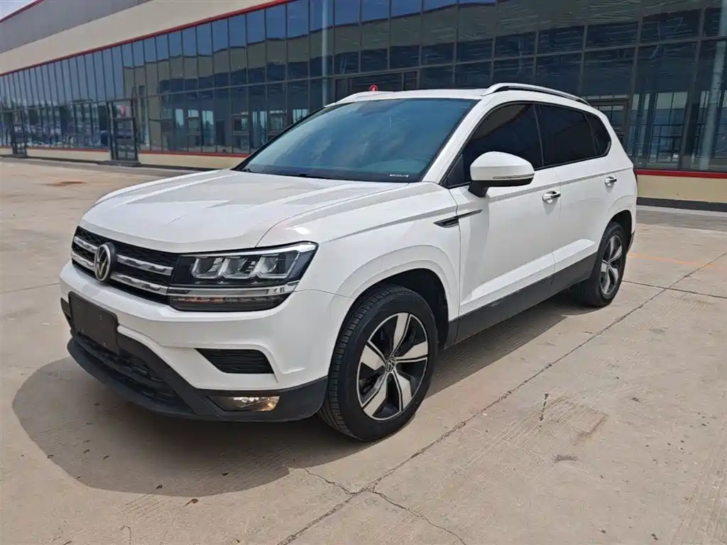VOLKSWAGEN TUYUE
