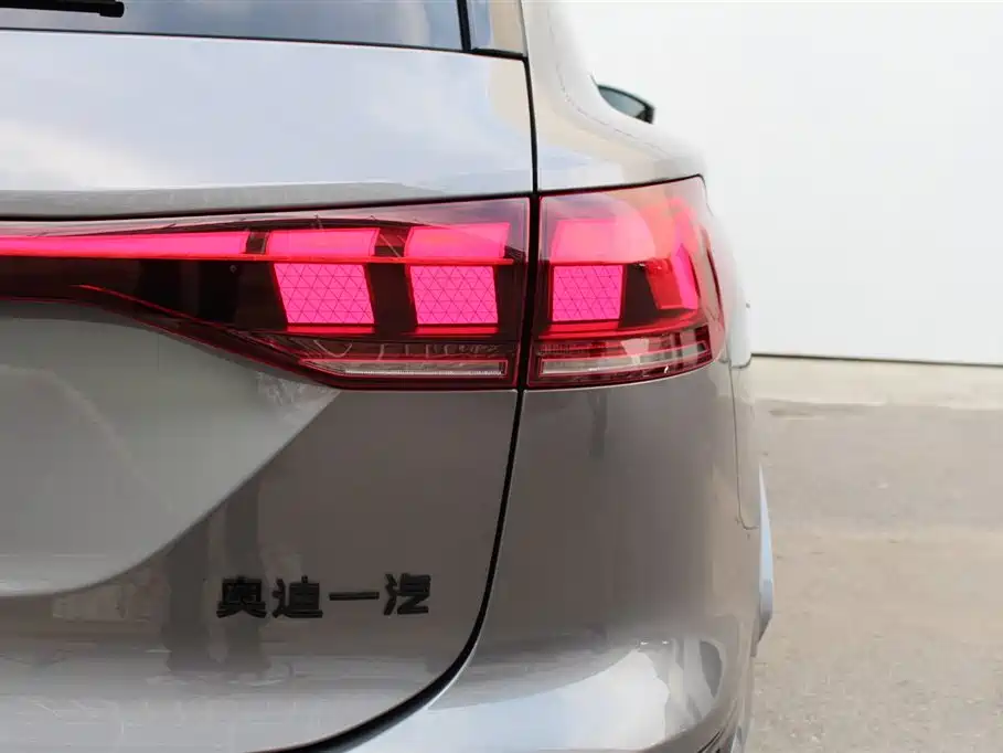 Audi Q6L e-tron 2025 2025 Model Pioneer Edition