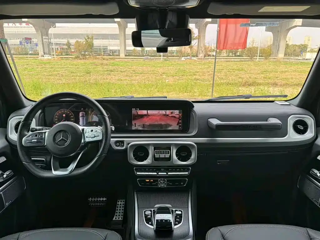 Mercedes-Benz G-Class 2024 G 350 фото 3