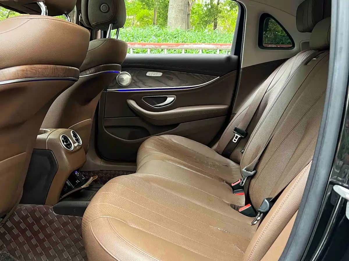 Mercedes-Benz E-Class 2019 E 260 L 4MATIC фото 11