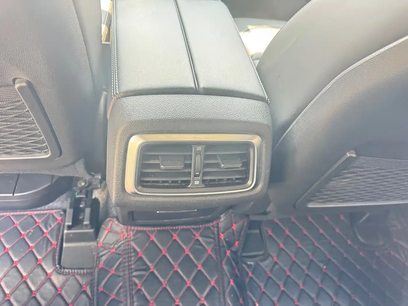BAIC ORV Beijing Offroad BJ40 2022 2.0T Automatic AWD Huita Champion Edition фото 8