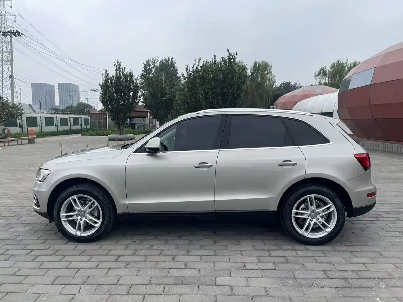 Audi Q5 2016 40 TFSI Comfort Model фото 5