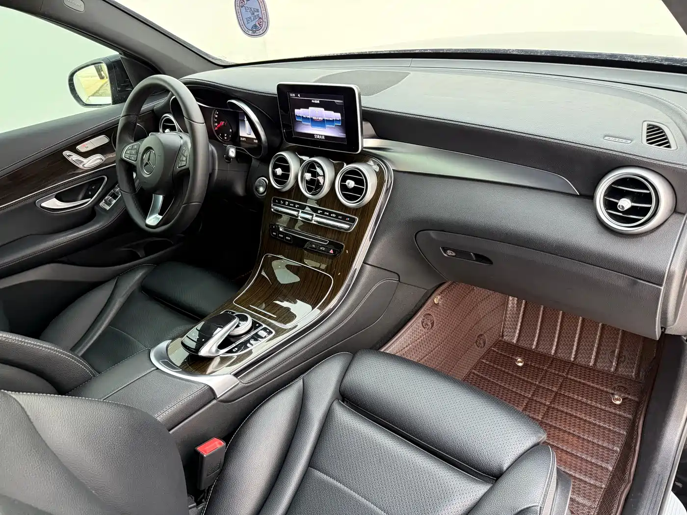 Mercedes-Benz GLC 2018 GLC 260 4MATIC Dynamic фото 15