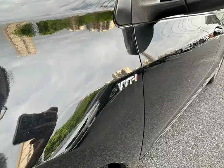 Фото 8 - Toyota Corolla