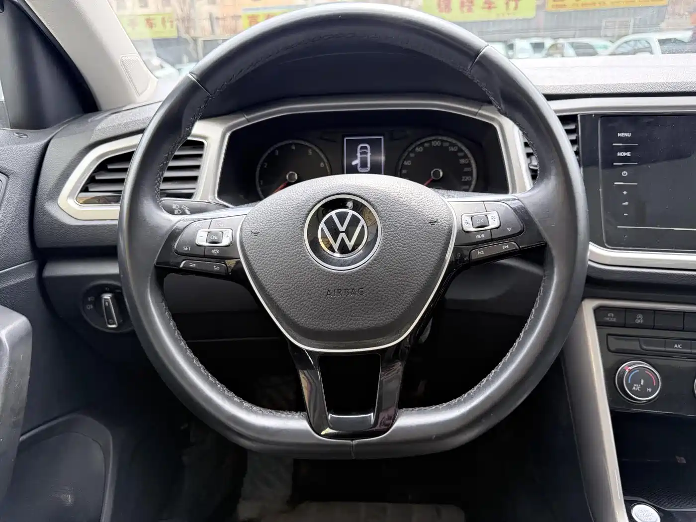 Volkswagen T-ROC 2022 280TSI DSG 2WD Elite PLUS фото 11