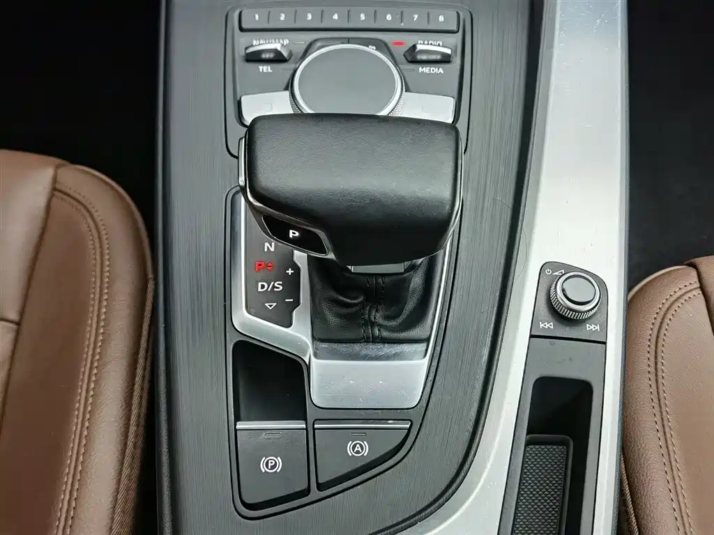 Audi A4L 2019 40 TFSI Fashion (China VI) фото 13