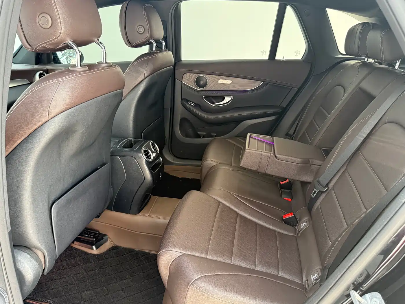 Mercedes-Benz GLC 2020 GLC 300 L 4MATIC Dynamic фото 11
