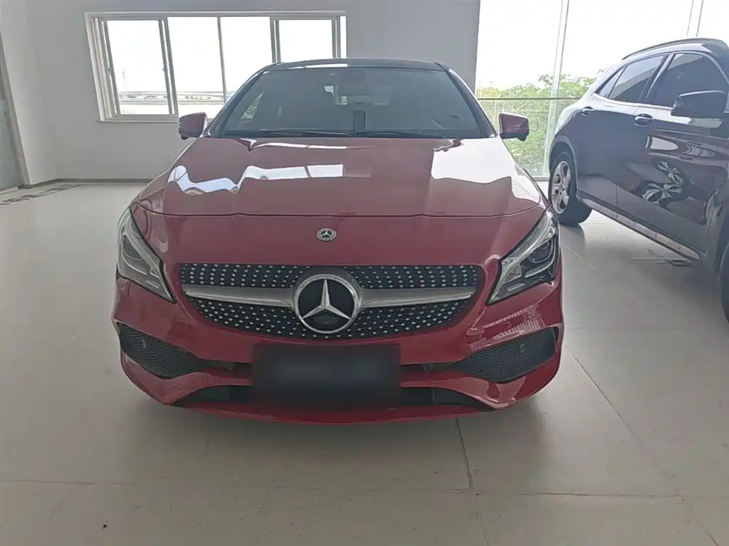 Mercedes-Benz CLA (Import) 2018 CLA 200 Fashion Edition фото 3