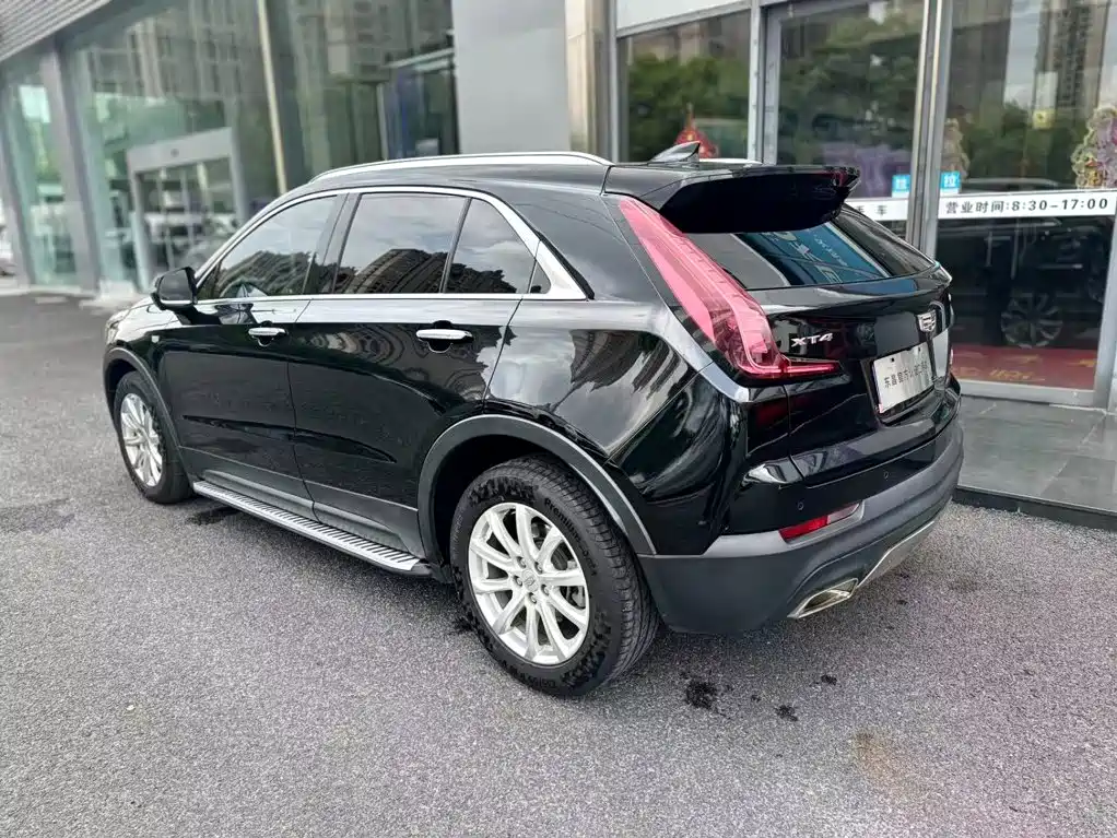 Cadillac XT4 2019 2018 Model 28T 2WD Technology