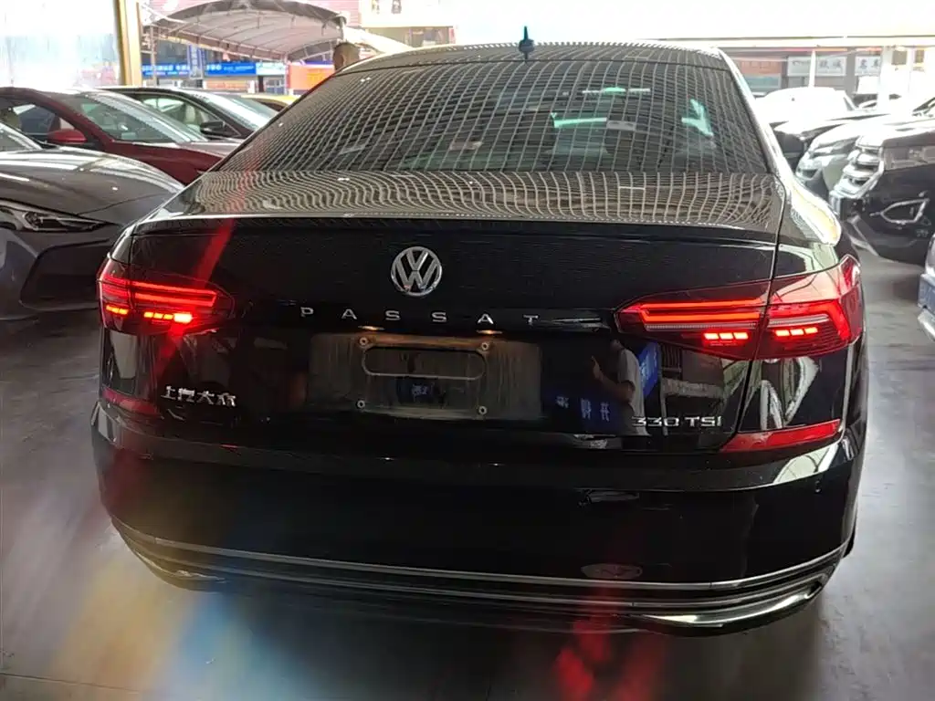 Volkswagen Passat 2019 330TSI Elite (China V) фото 6