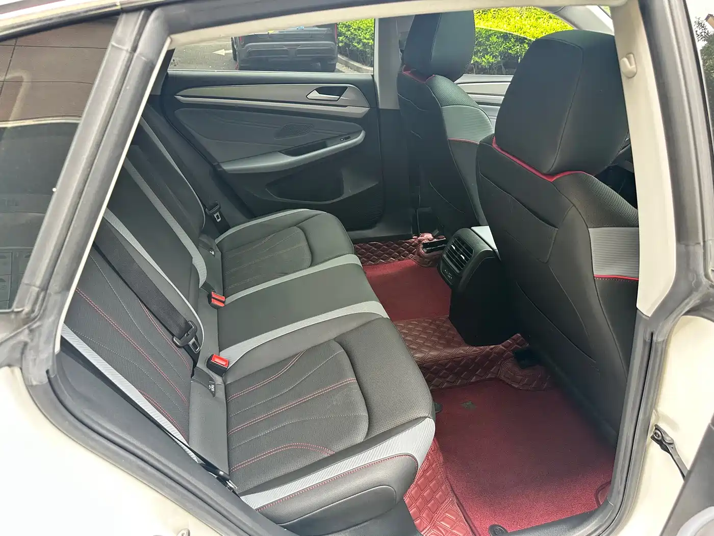 Volkswagen Lamando 2023 Lamando L 280TSI DSG Cool Edition фото 8