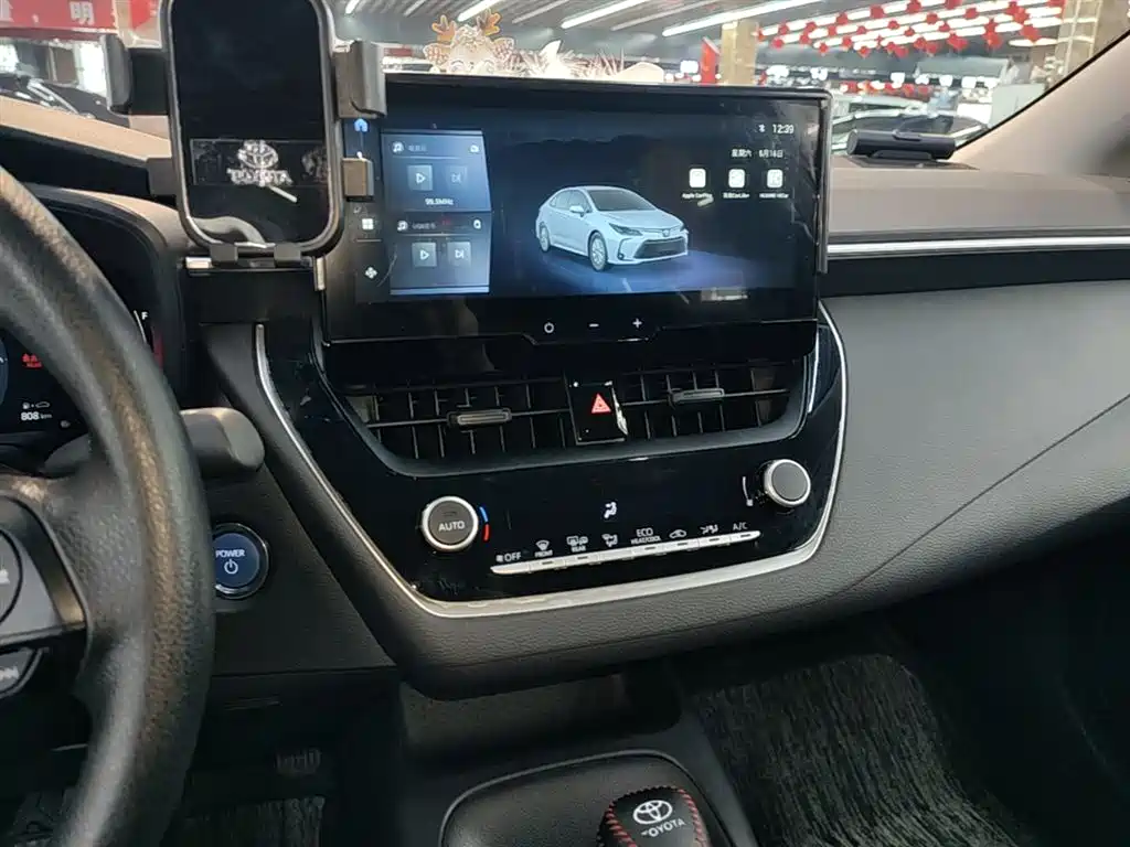 Toyota Corolla 2023 1.8L Smart Hybrid Dual Engine Pioneer Edition фото 13