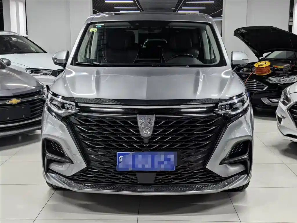 ROEWE IMAX8