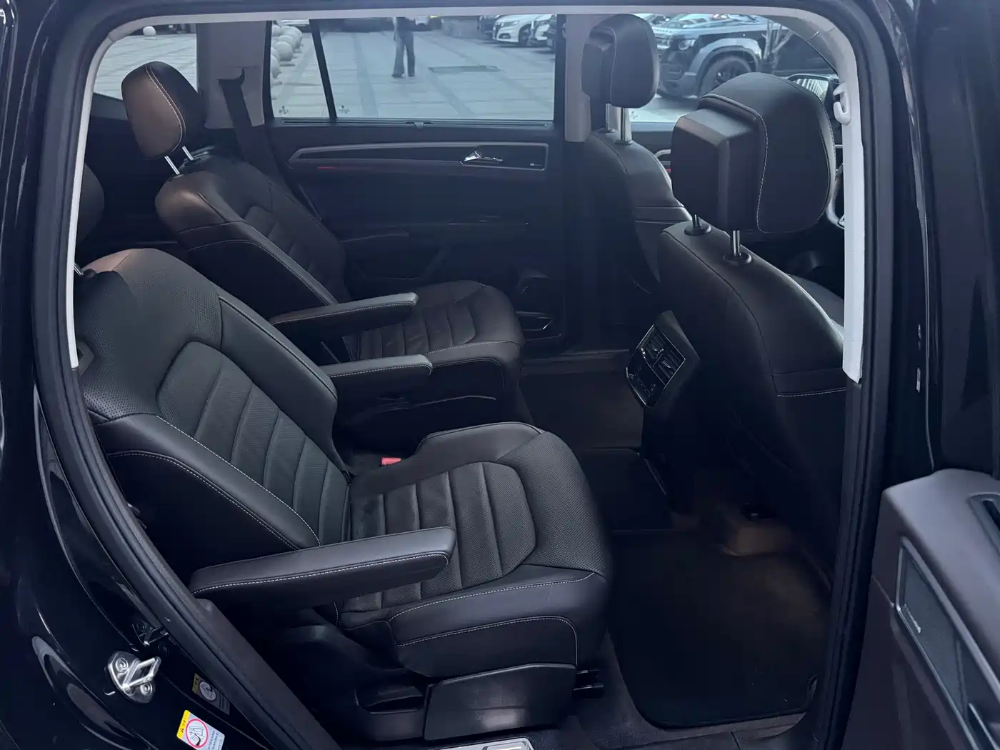 Volkswagen Teramont 2017 530 V6 4WD Flagship Edition фото 18