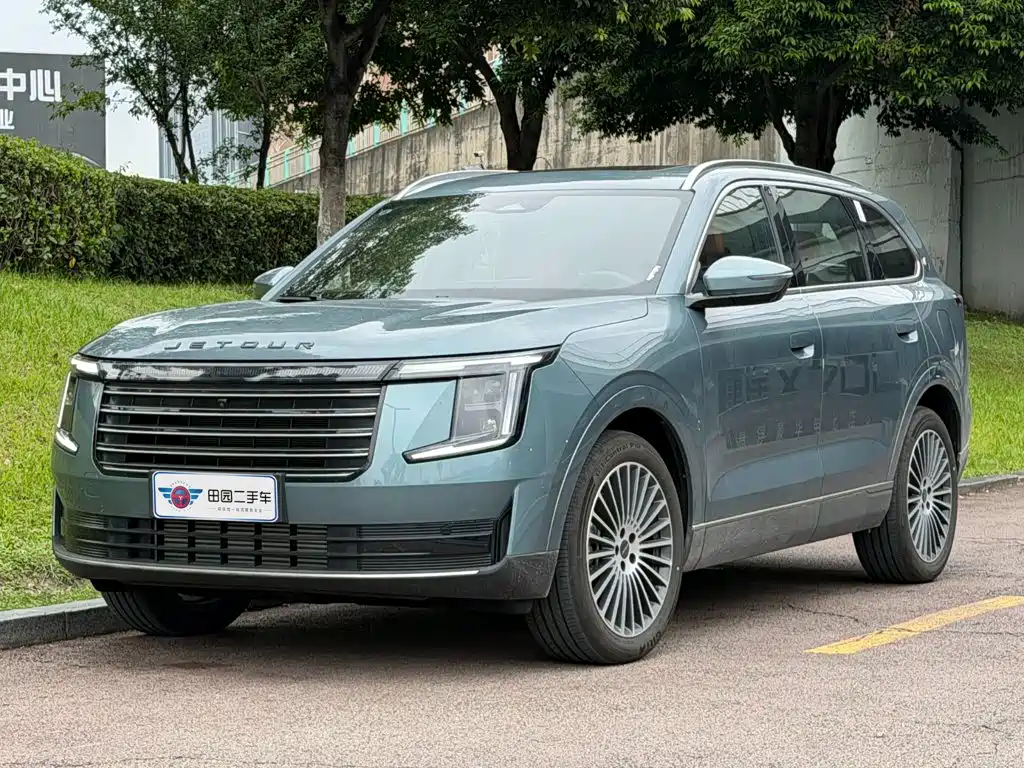 Jetour X70L 2025 2025 2.0T Automatic Flagship 7-Seater
