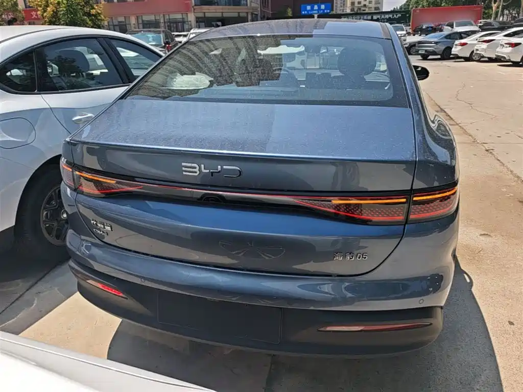 BYD Hai Bao 05 DM-i 2026 2026 DM-i 128KM Luxury