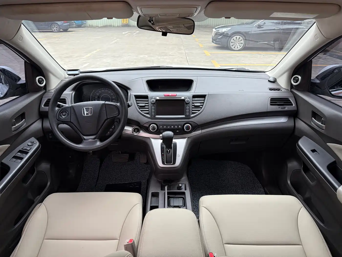 Фото 6 - Honda CR-V