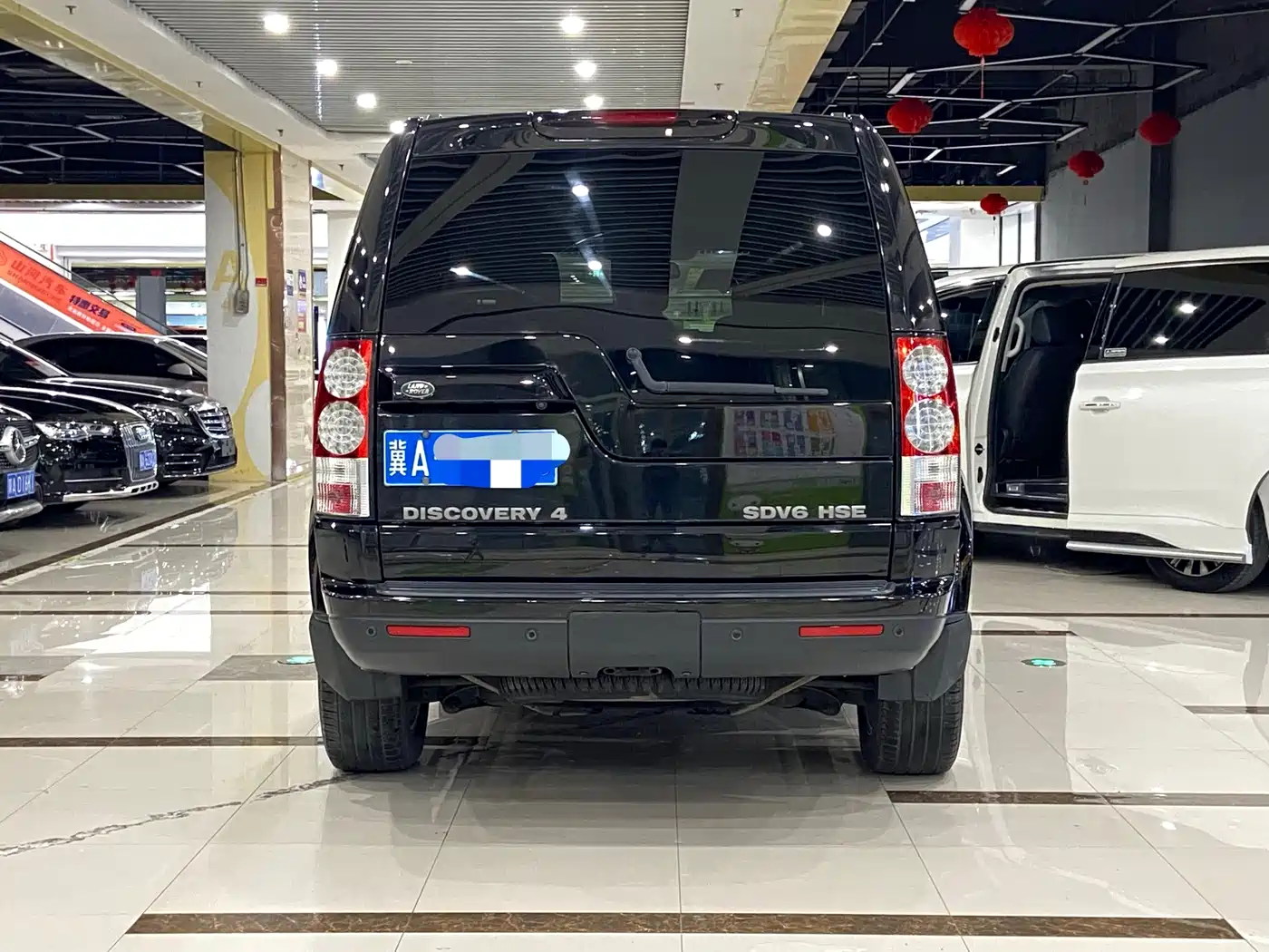 Land Rover Discovery 2013 3.0 SDV6 HSE Diesel фото 7