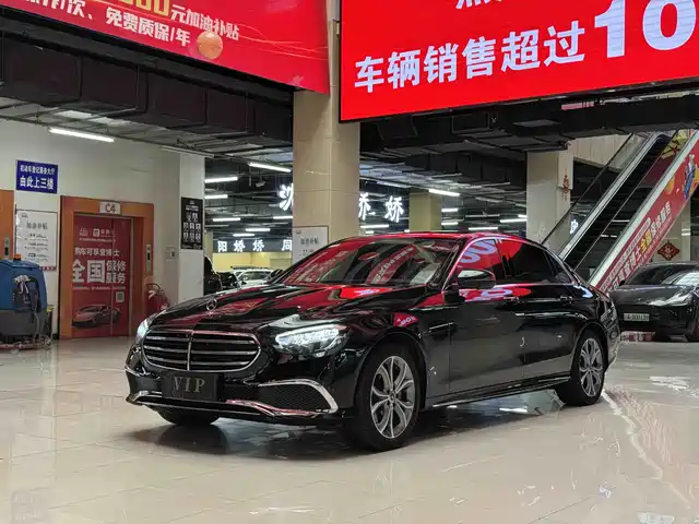 MERCEDES-BENZ E CLASS