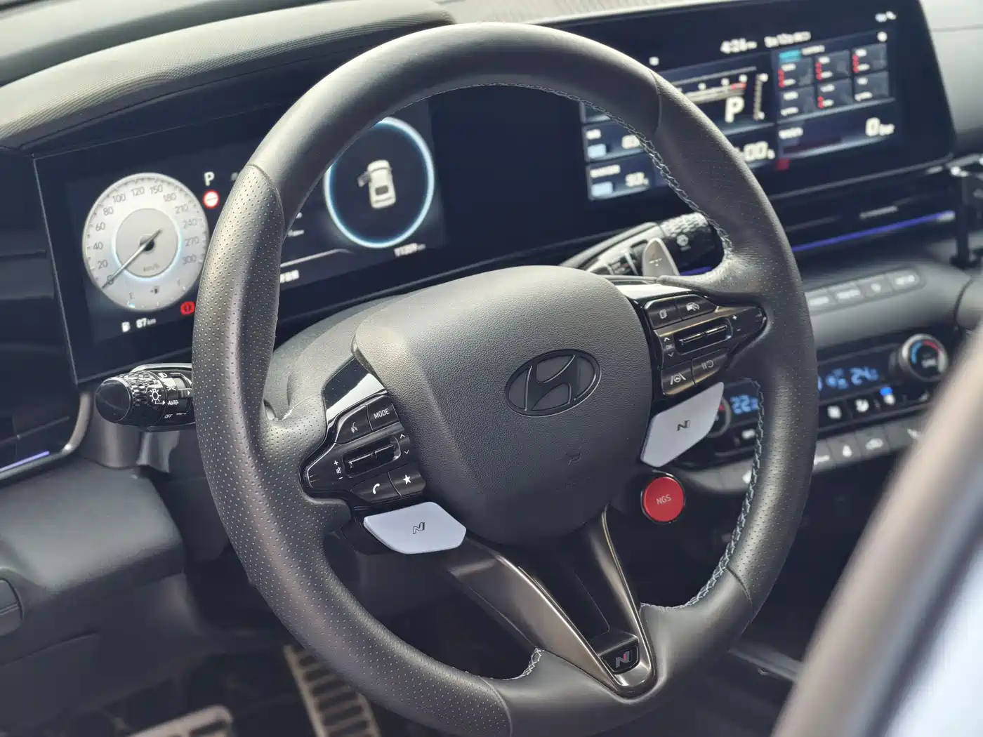 Hyundai Elantra N 2023 2.0T Sport Package Edition фото 10