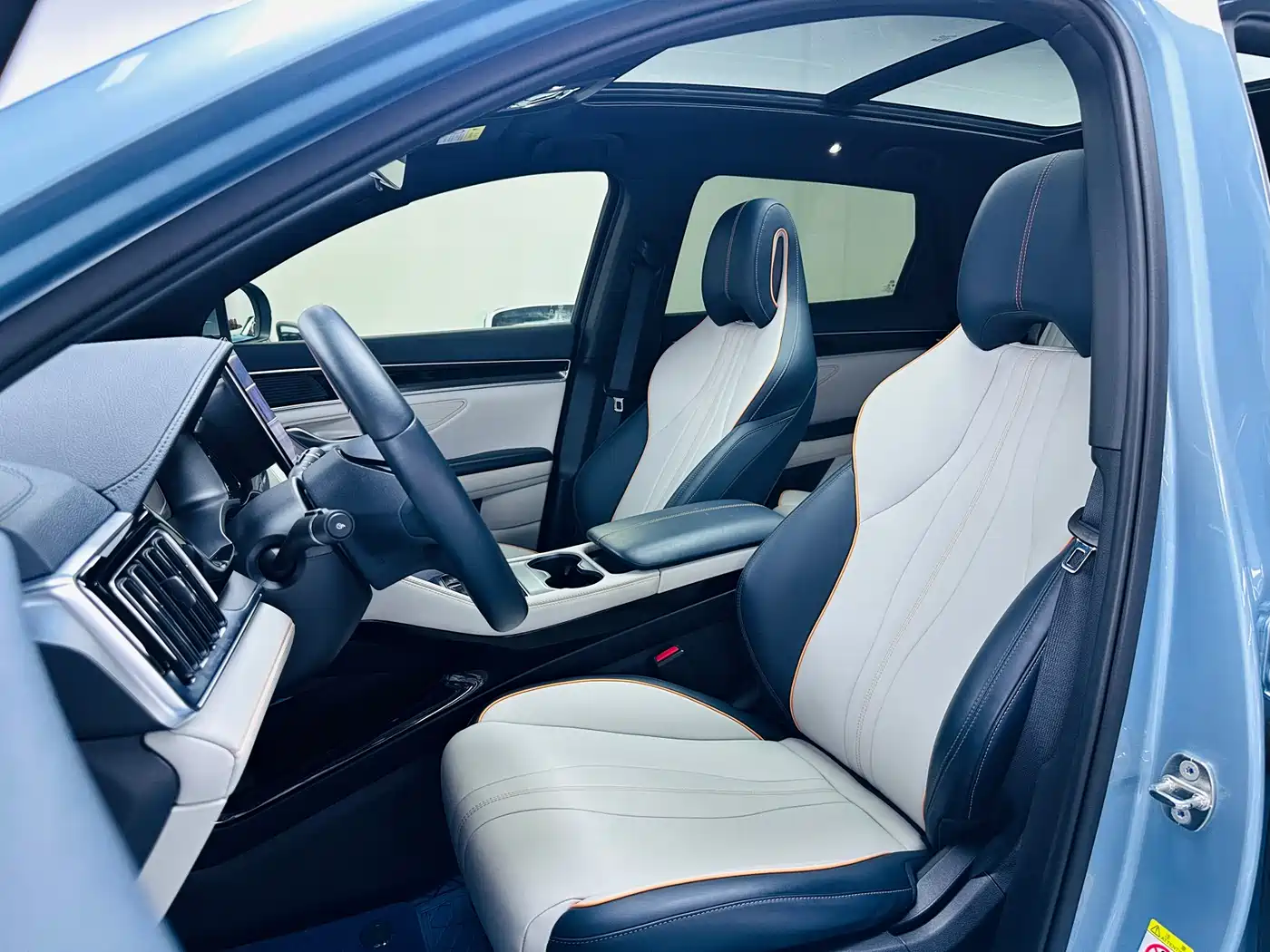BYD Song PLUS PHEV 2024 Glory Edition DM-i 110km Flagship фото 10