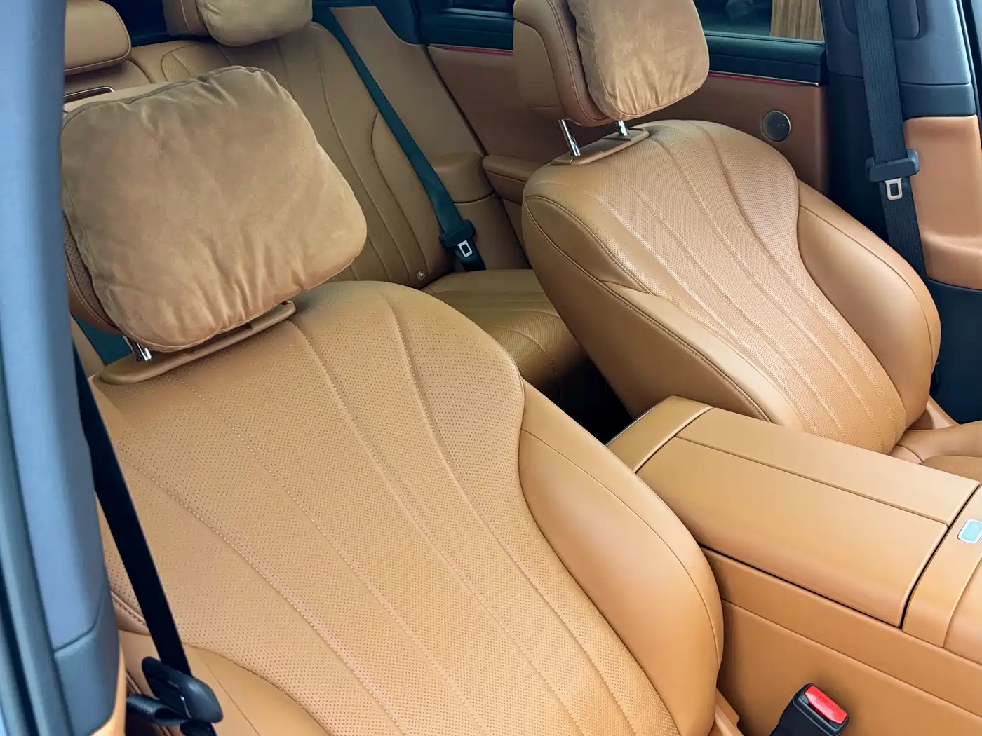 AITO Wenjie AITO M7 2026 Extended Range Ultra AWD 5-Seater фото 14