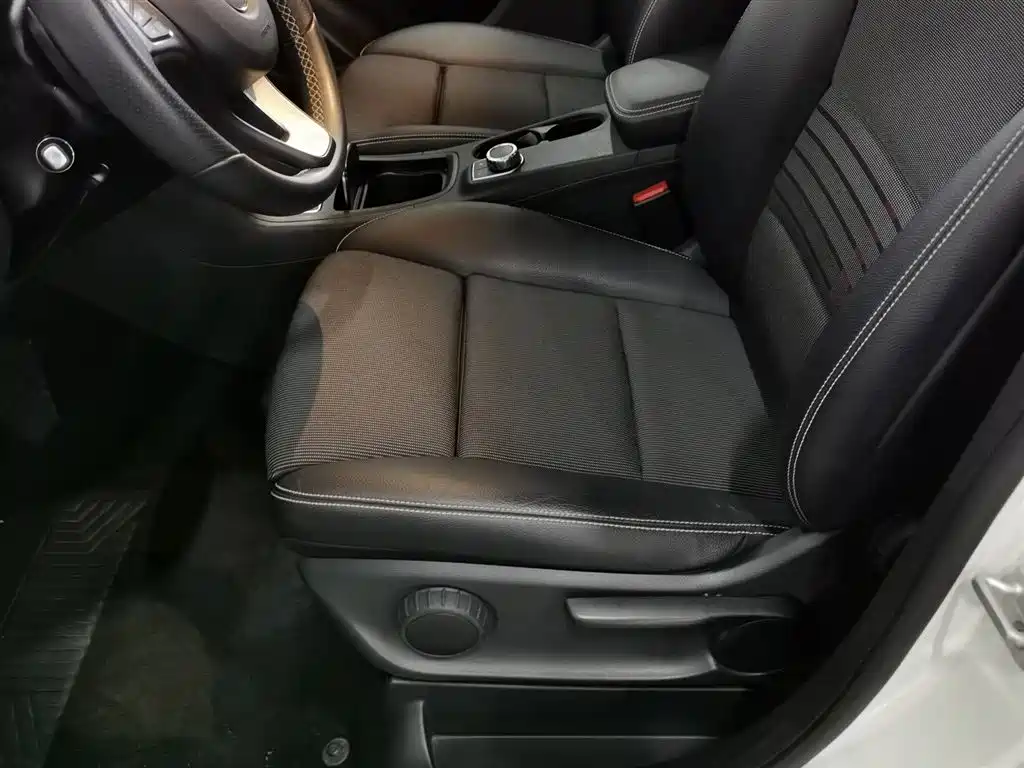 Mercedes-Benz B-Class 2015 B 200 Dynamic фото 20