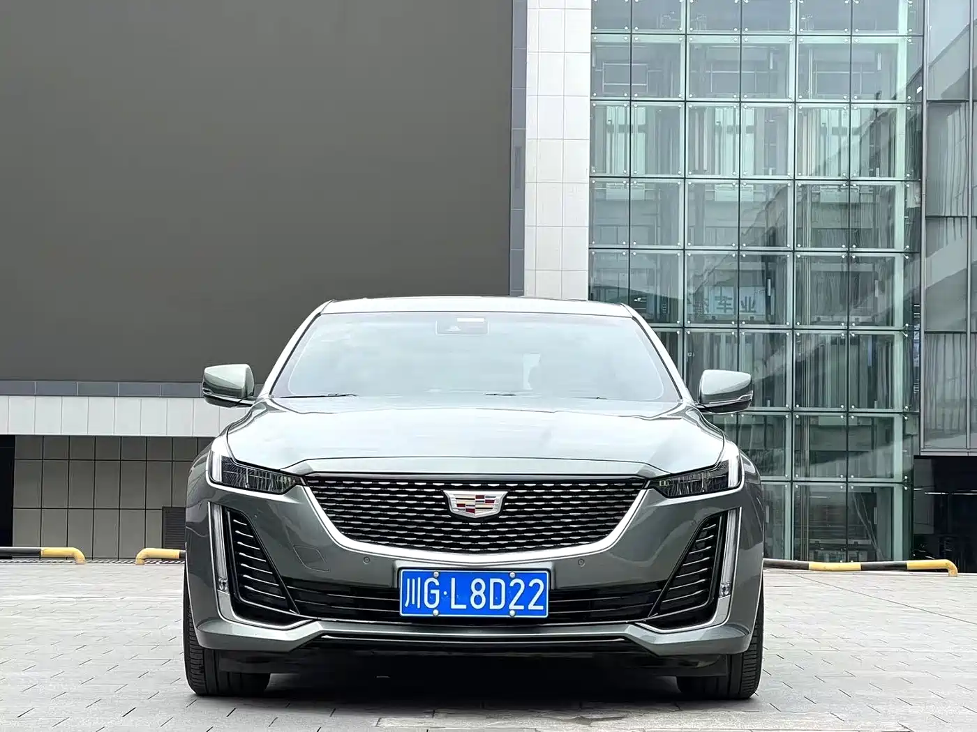 Cadillac CT5 2023 28T Luxury Style (Standard Edition) фото 2