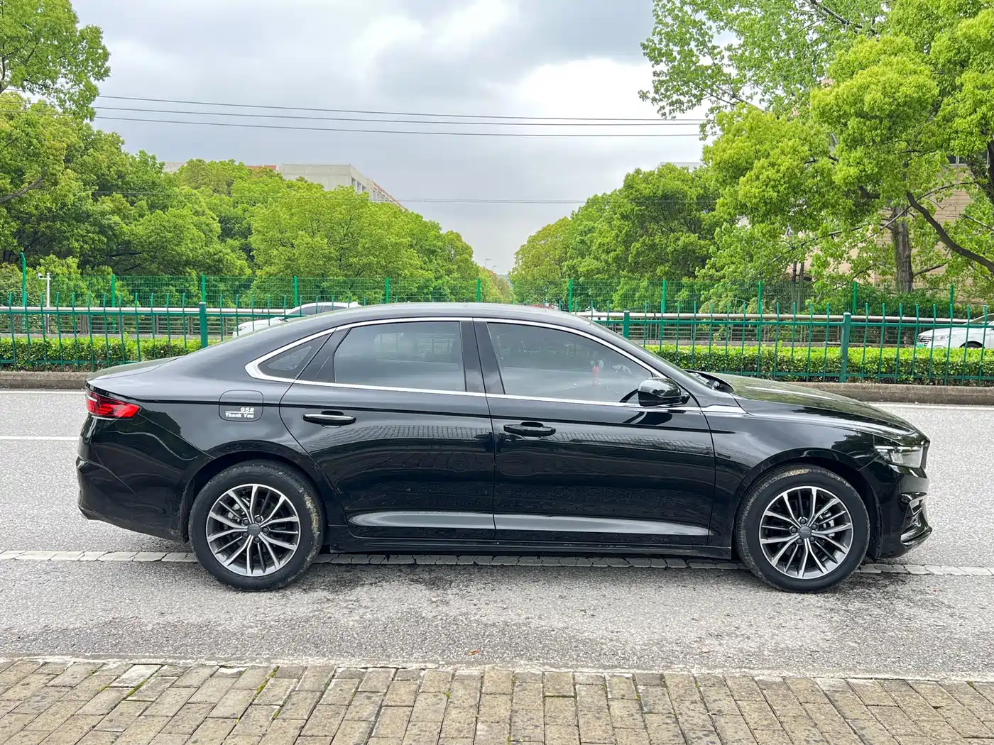 GEELY AUTOMOBILE XINGRUI