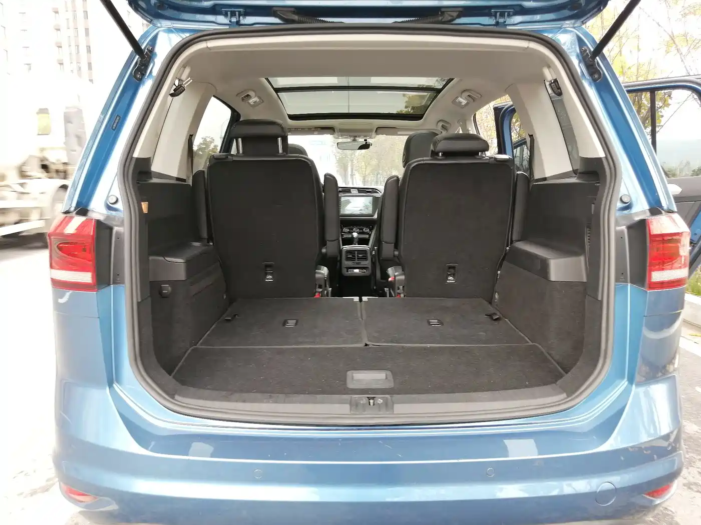 Volkswagen Touran 2017 2016 Touran L 280TSI DSG Elegance