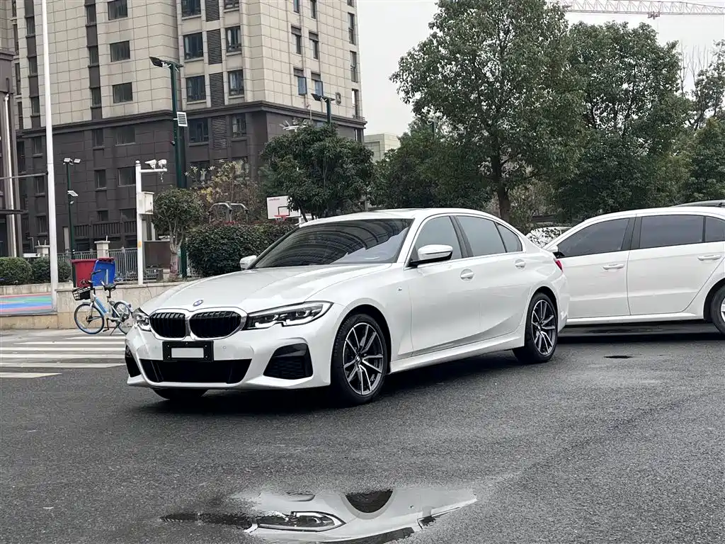 BMW 3 Series 2022 Facelift 320Li M Sport Package