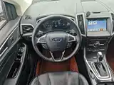 Фото 17 - Ford Edge