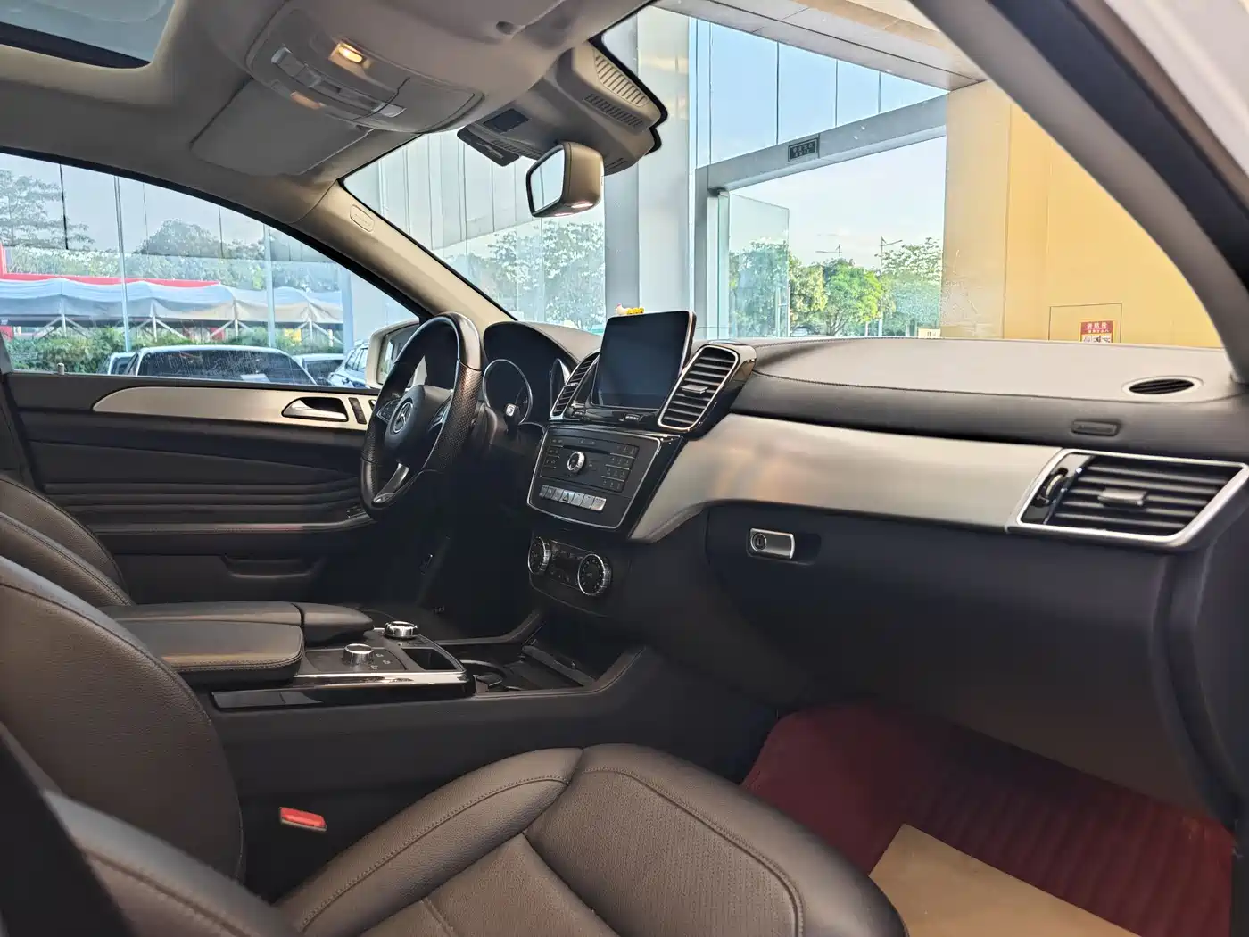 Mercedes-Benz GLE Coupe 2015 GLE 320 4MATIC Coupe SUV фото 36