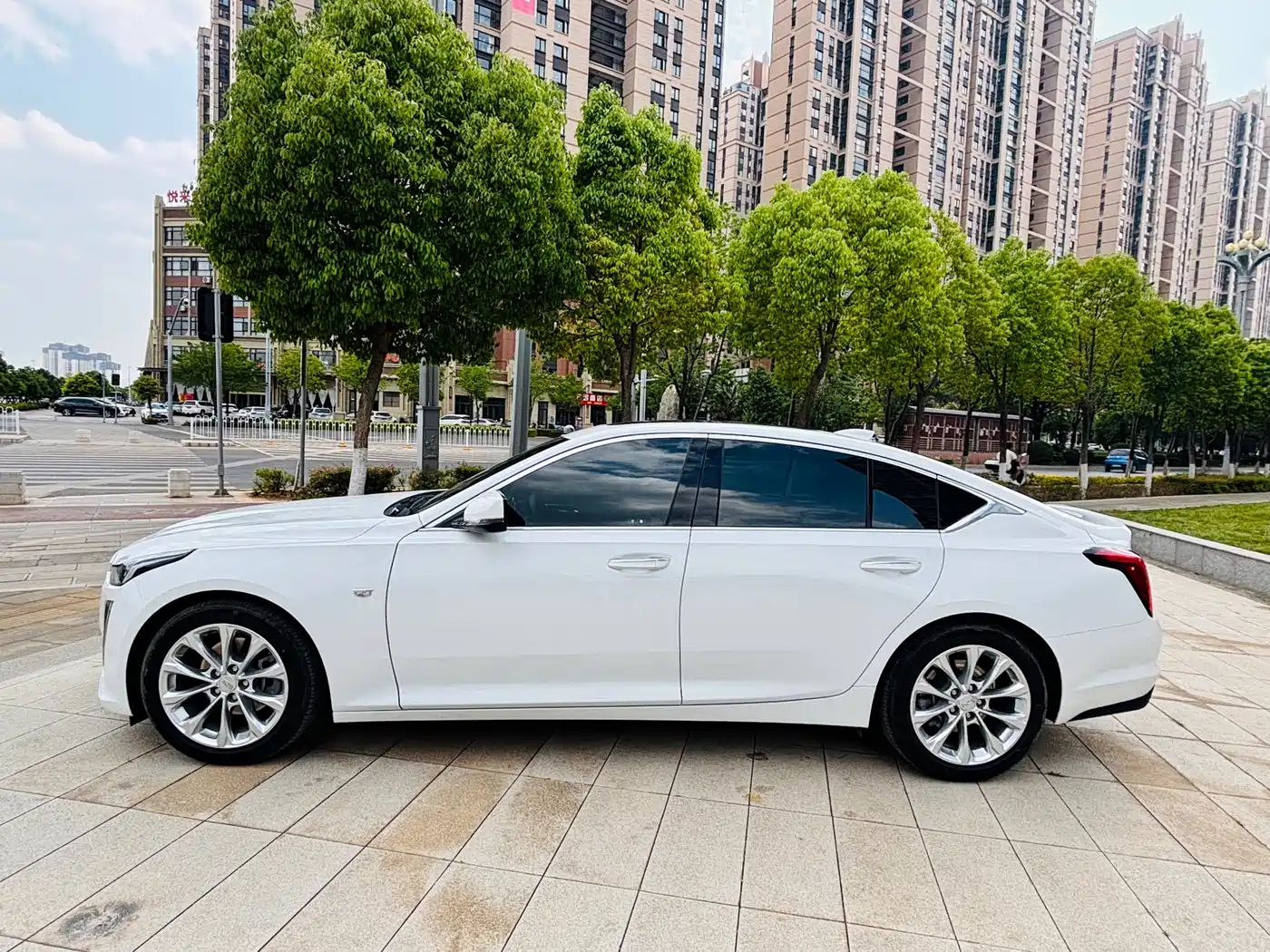 Cadillac CT5 2023 28T Luxury Style (Standard Edition) фото 7
