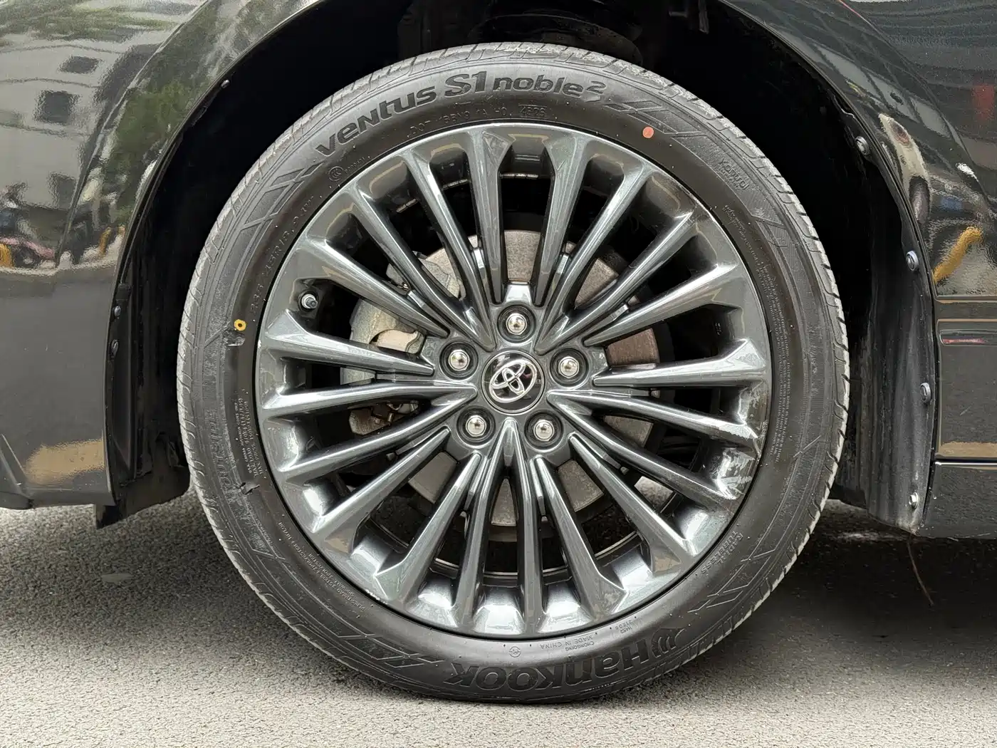 Toyota Avalon 2023 2.5L Touring Premium Edition фото 5