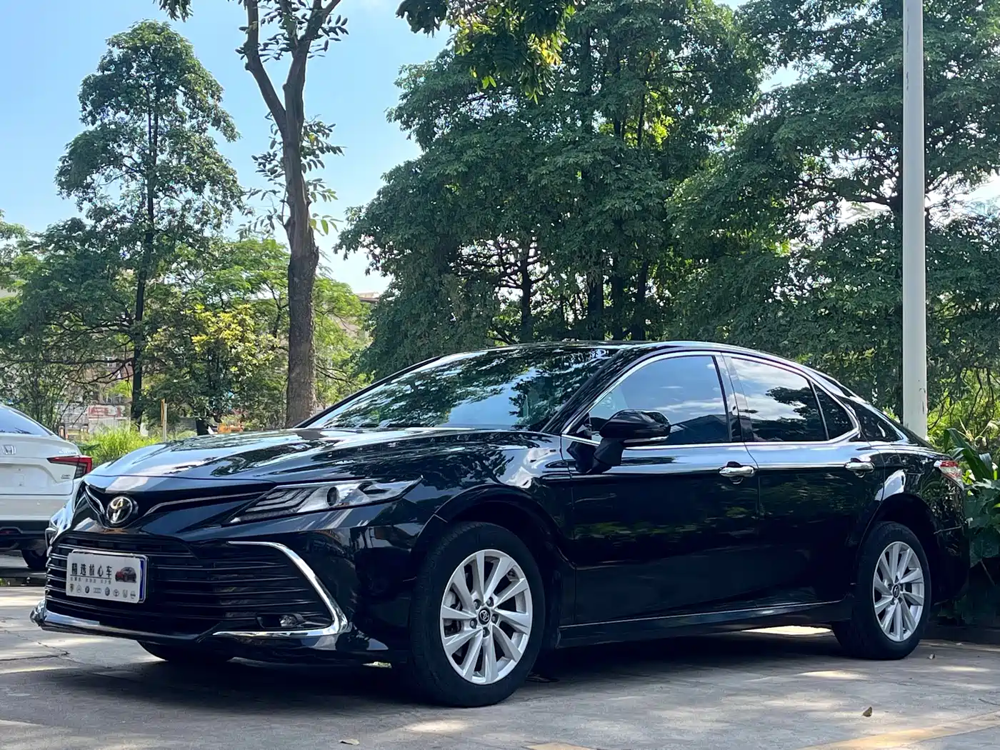 TOYOTA CAMRY