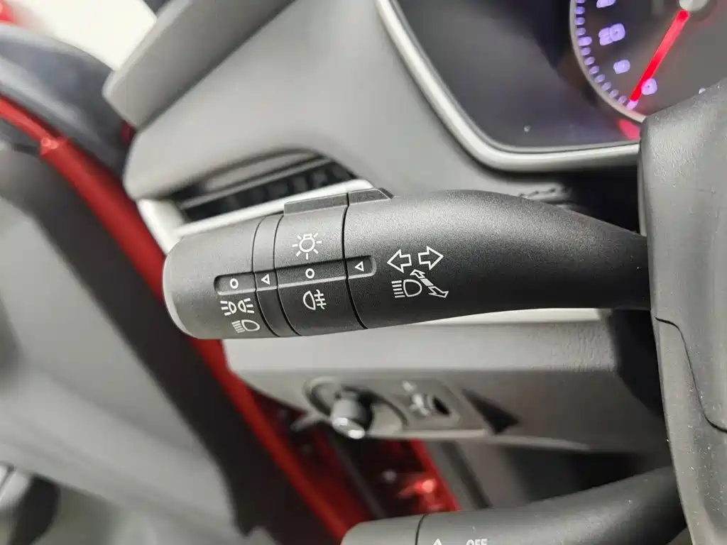 Roewe RX3 2018 2018 1.6L CVT Flagship